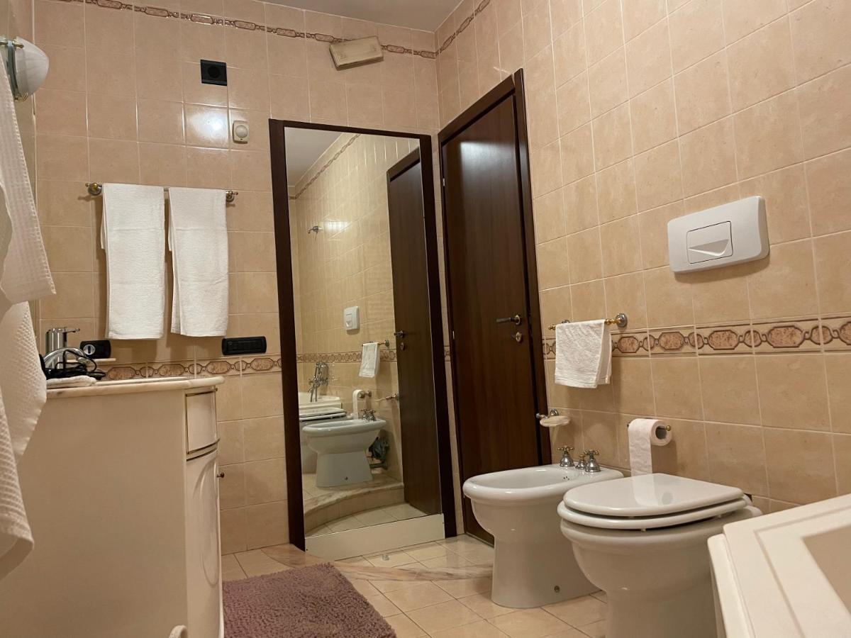 Residence Don Turi Виллафранка-Тиррена Экстерьер фото