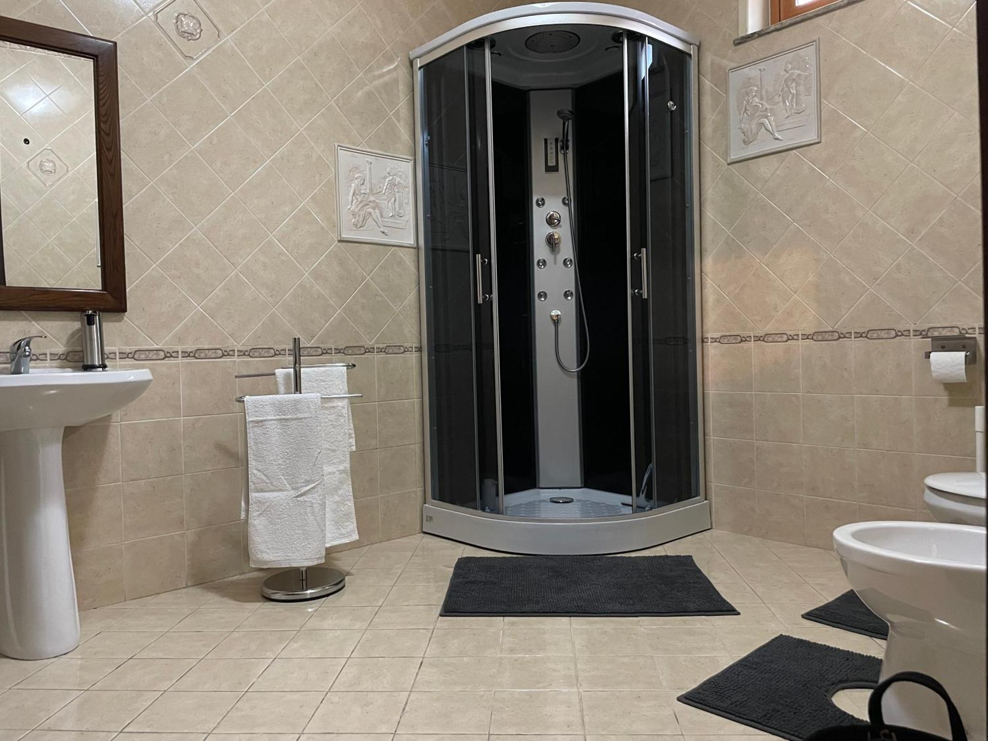 Residence Don Turi Виллафранка-Тиррена Экстерьер фото